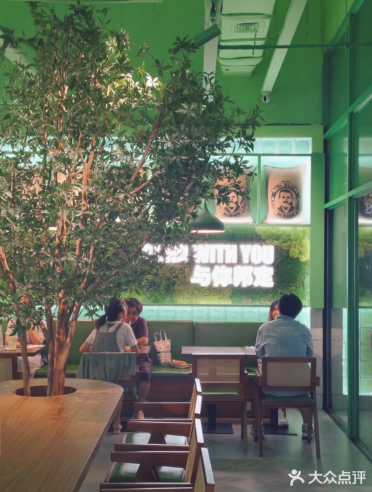 邦德☕️来啦，缺点只有一个，只在徐汇