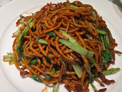-滩外滩·本帮江浙菜(新天地店)