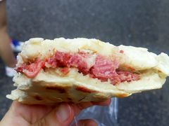 腊牛肉夹馍-杨天玉腊牛羊肉店