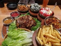 -肥肥虾庄·金牌油焖大虾(杨园滨江时代walk店)