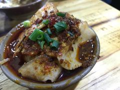 蒜泥白肉-董哥山城碗碗香(美专校街店)