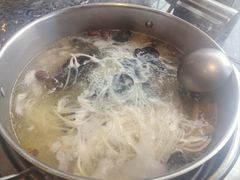 -一席地·本地鸡窝·杭帮鸡火锅(萧山银隆百货店)
