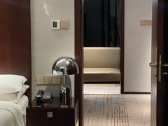 -上海龙之梦万丽酒店