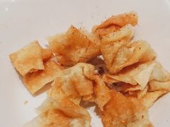 -小杨生煎(金山百联购物中心3楼店)