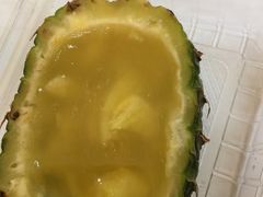 -志龙皇冠吃货椰子铺