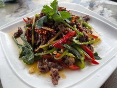 -农夫人家餐饮