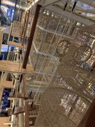 -PIPIKINGDOM皮皮王国欢乐号(欢乐海岸购物中心店)