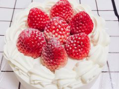 积慕草莓奶油蛋糕-积慕Cake(解放大道店)