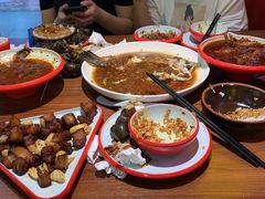 -老闵田螺馆·南昌市井菜·特色小吃(总店)