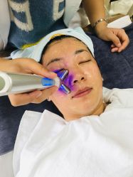 -阿茹娜美容会馆