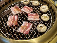 -極屋鮨牛 · 烧肉酒场(时代C馆店)