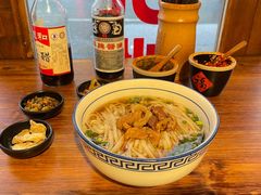 -矮子粉店1985·长沙米粉(湘春路店)