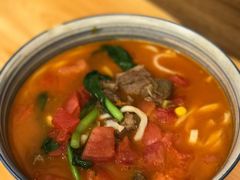至尊鲜茄牛肉面-陈八两面家(华孚写字楼店)