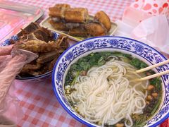 -唐记牛骨粉(陶溪川店)