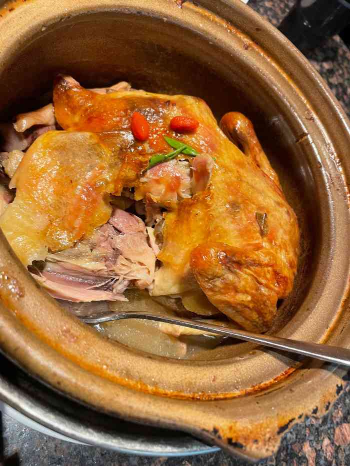 [服务铃]服务:很及时,上菜也很快 感觉外婆家今年的菜品变动挺大的