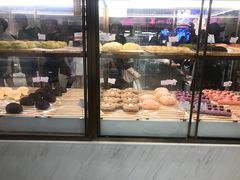 面包甜点陈列柜-奈雪的茶(湖滨银泰in77C区PRO店)