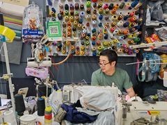 -第5大道精品休闲购物广场