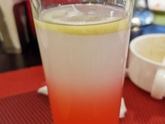 -西安绿地假日酒店
