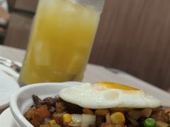 菠萝冰-喜莲咖啡