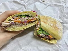 烤牛肉甜菜根三明治-BAKER&SPICE(国金中心商场店)