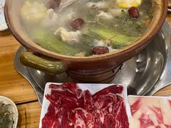 石橄榄炖鸡-洪大厨鸡煲(福田店)