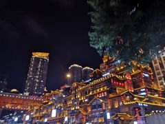 -董哥山城碗碗香(美专校街店)