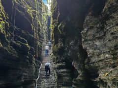 -梭布垭石林景区