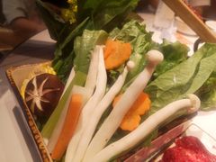 -牛人日志·鲜牛肉骨汤火锅(万科里瑧店)