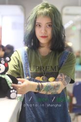 -PE SALON