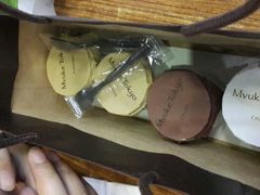 原味和芝士还有巧克力-布歌东京(德基BHG店)