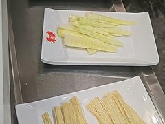 -七欣天香辣蟹火锅(无锡金太湖国际城店)