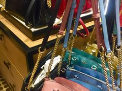 -COACH蔻驰(赛特奥特莱斯店)