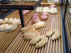 -焙丽拾光(麦凯乐直营店)