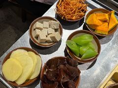 -贰回巷火锅馆(钟楼店)