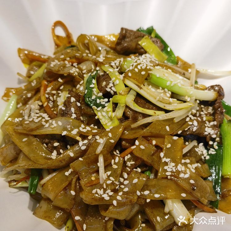宝总都说好吃的干炒牛河，我也要去吃吃看～