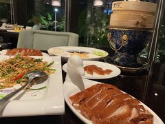 壹品北京烤鸭-海湾壹品·粤菜·早茶·烤鸭(拱北店)