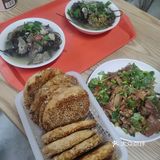 老王烧饼加肘子