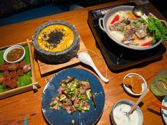 -菌自由丨野生菌火锅特色庭院餐厅(丽江古城店)