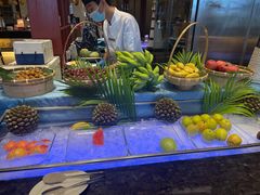 -亚龙湾希尔顿自助餐厅·海鲜·烧烤·沙滩BBQ·现场乐队