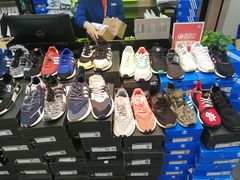 -法雅体育工厂店(皂君庙路店)