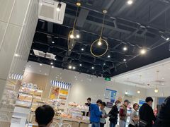 -85度C(生甜甜圈研究工坊·上海局门店)