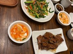 -萨拉伯尔(燕莎友谊商城店)