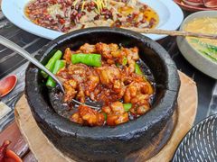 石锅杭椒牛蛙-虫二酒肆(美罗城店)