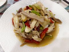 -汗腾格里·风味餐厅(新疆驻京办店)