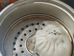 -白玉兰食品(汇联商厦店)