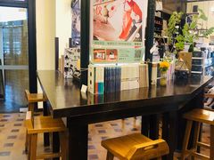 -良友书坊(安徽路店)