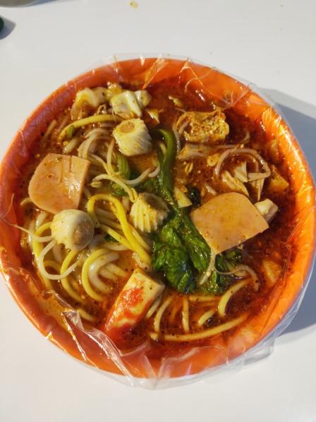 桦南满街香大碗麻辣烫(红胜店)-"很盛正宗的老式麻辣烫 很好吃 辣椒够