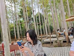 -桉树林A coffee 森林餐厅(三圣乡店)