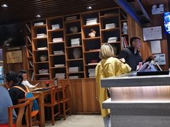 大堂-亮亮面馆(经六路店)