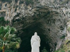 -巴马洞天福地景区